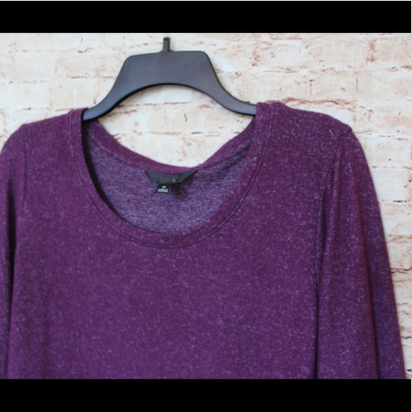 Vera Wang  Purple Bell Sleeve Sweater - Picture 3 of 7